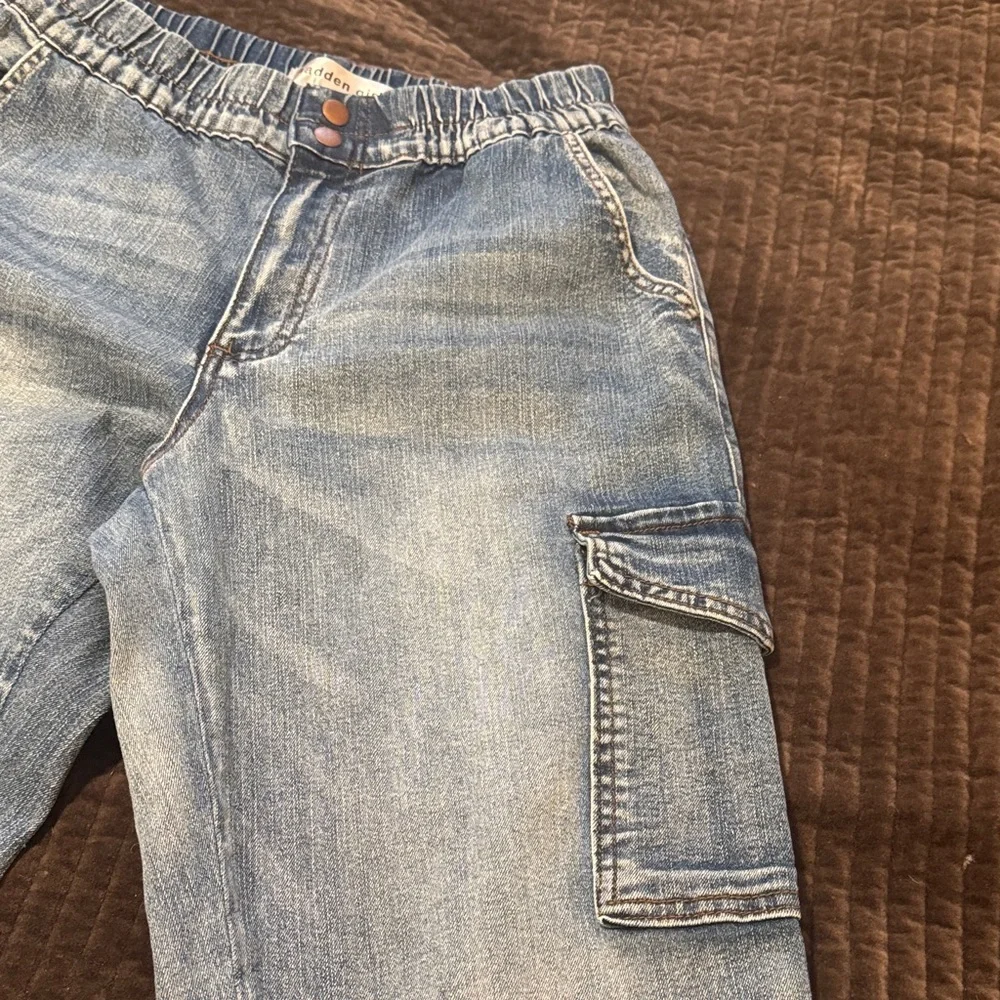Madden Girl Blue Straight Leg Jeans - Picture 2 of 9